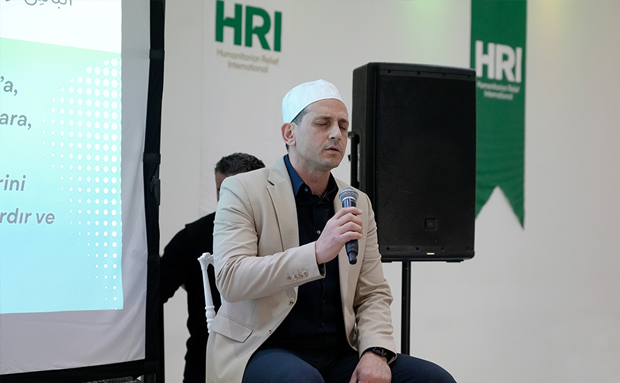 hri-koln-yetim-iftar-2.jpg